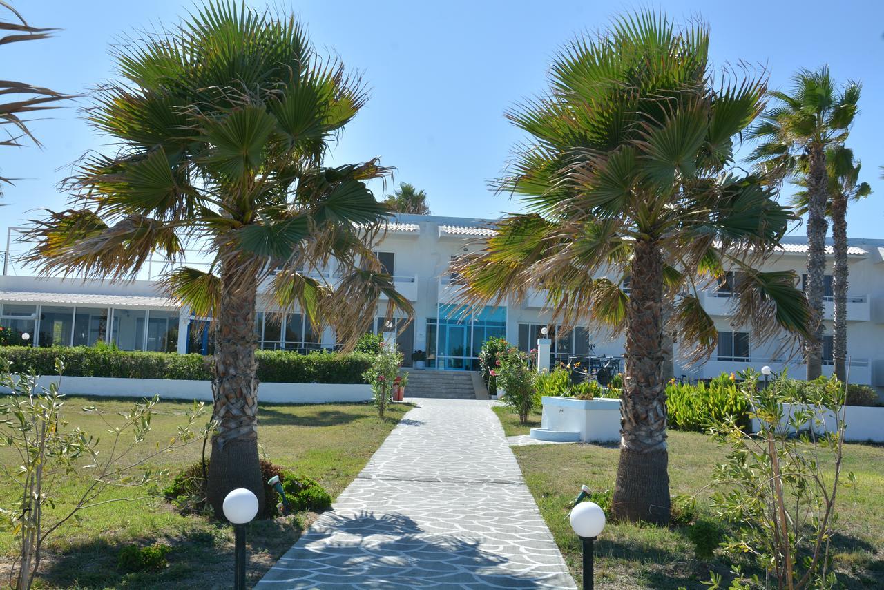 Costa Angela Seaside Resort Exterior foto