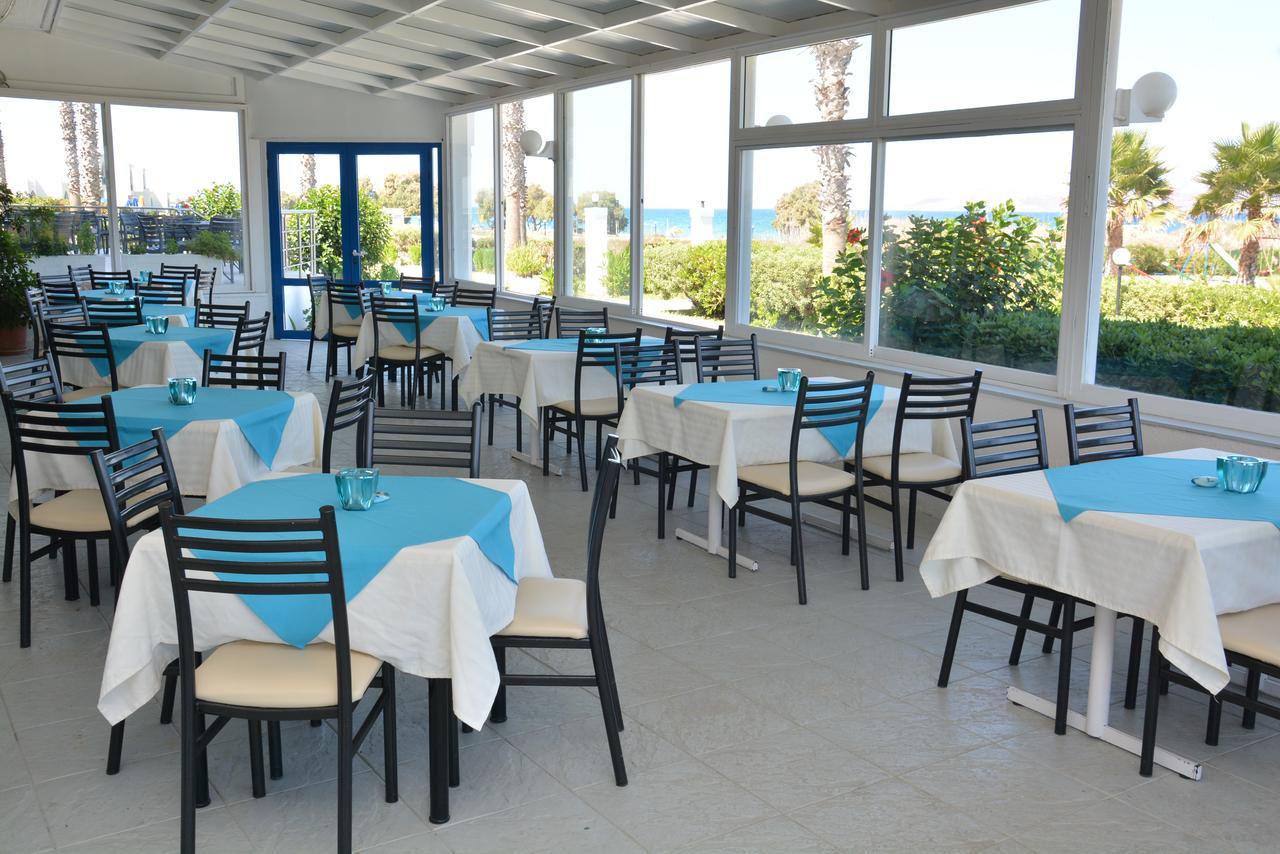 Costa Angela Seaside Resort Exterior foto